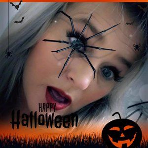 Meet your Posher, Helena